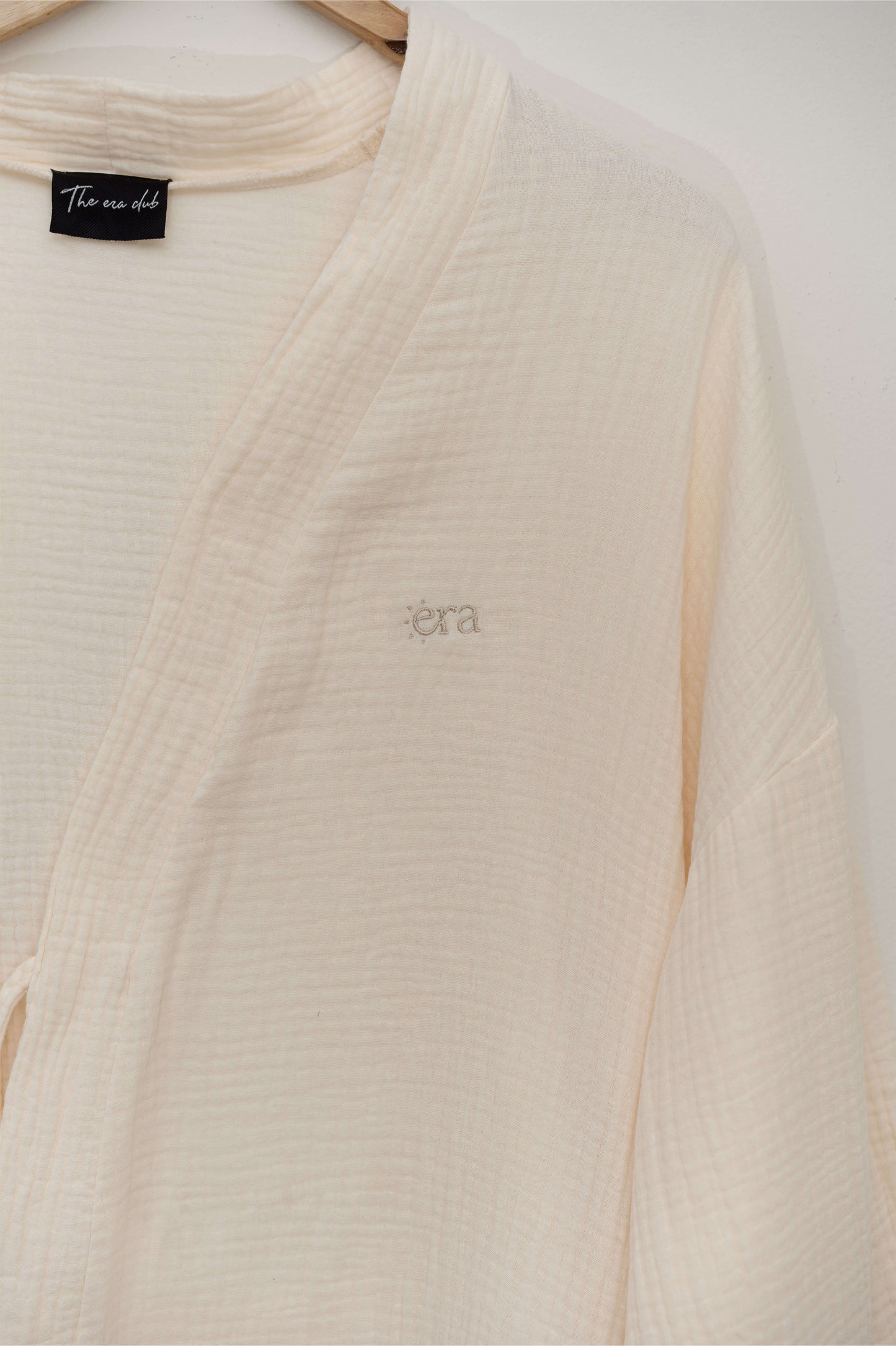Era Robe