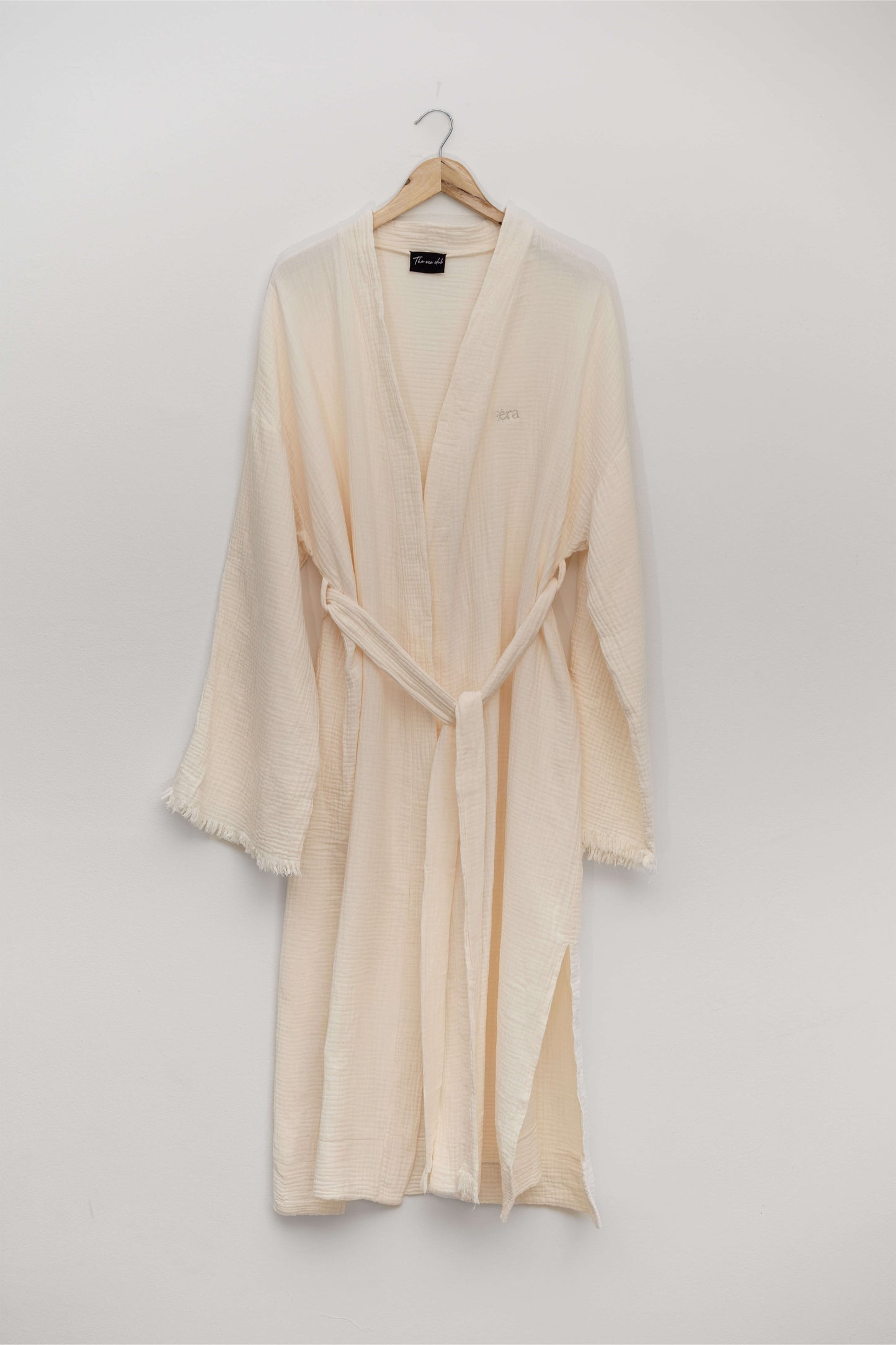Era Robe